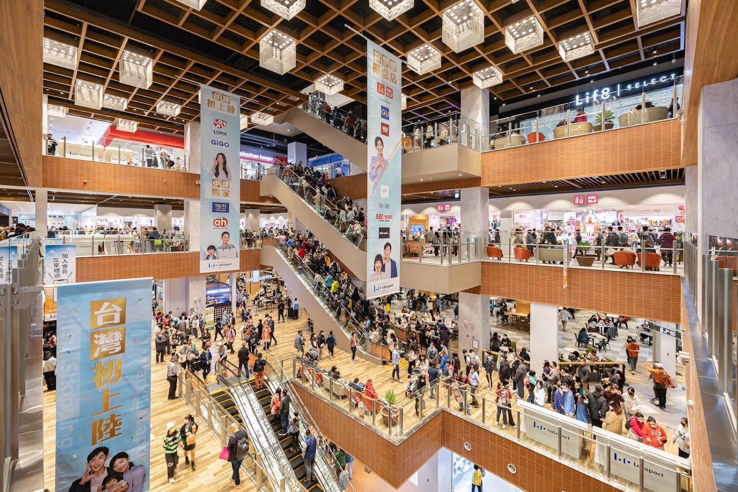 台中百貨新地標懶人包 8大人氣商場一次看懂